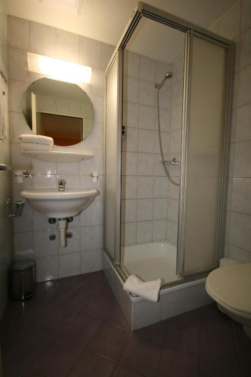 Hotel Regina Zurich Chambre photo